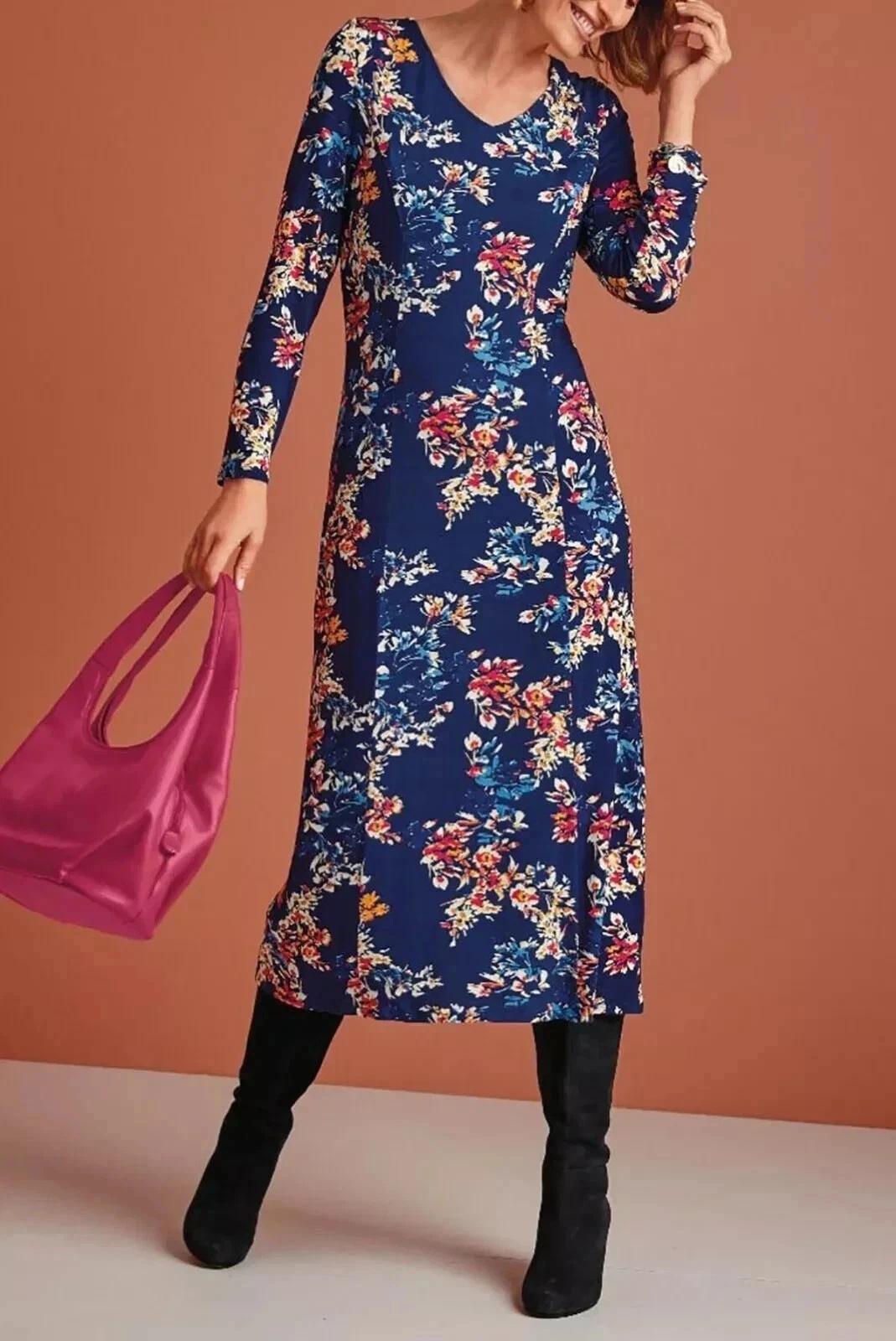 L.E. Neive Navy Floral Jersey Midi Dress