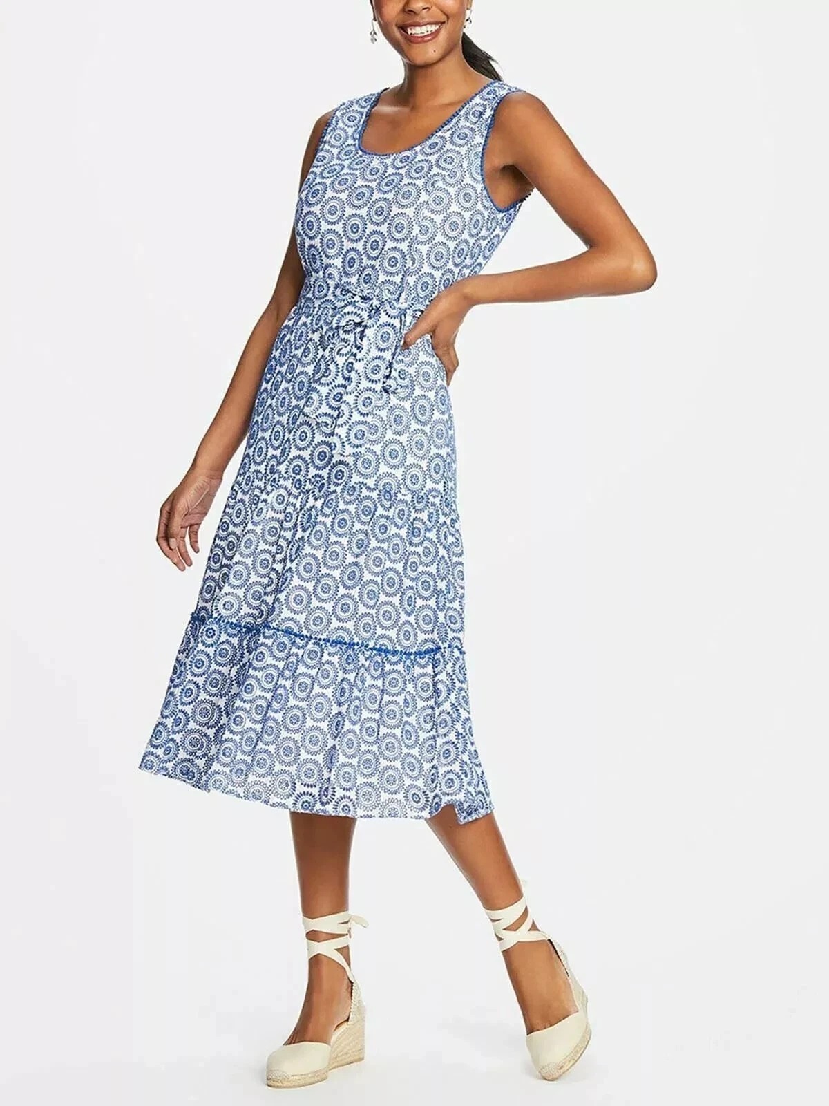 Draper James Medallion Print Tiered Midi Dress – Blue