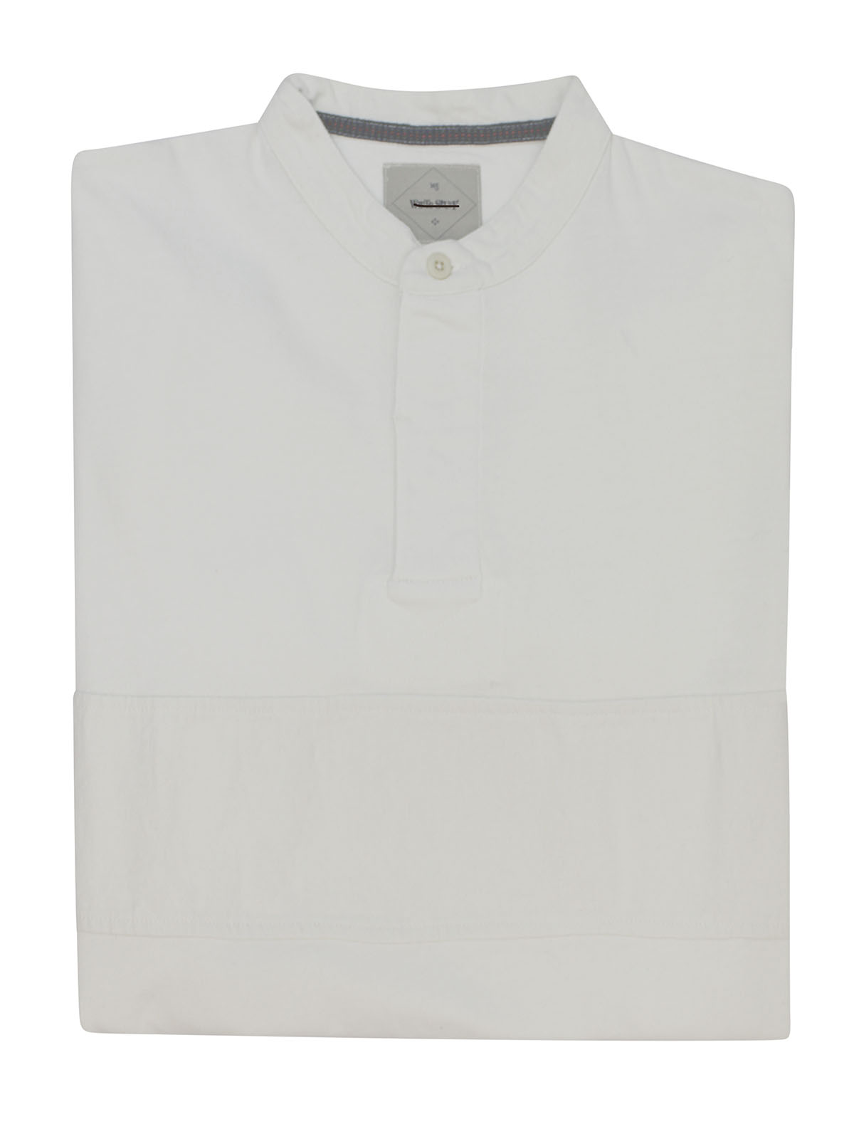 Neckline